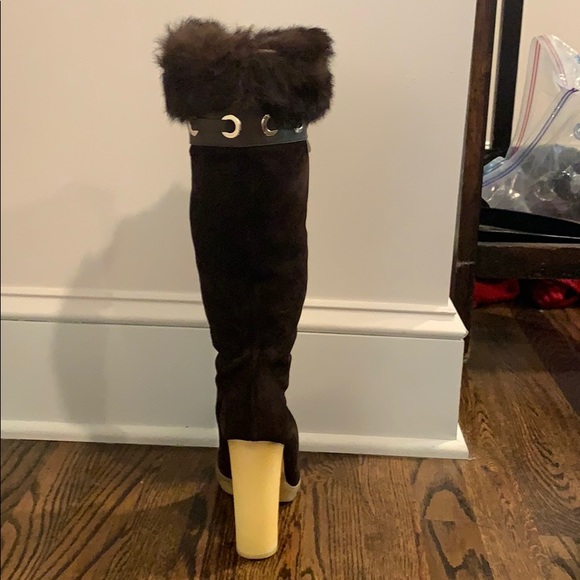 Gucci Convertible Knee Boots - Picture 7 of 11